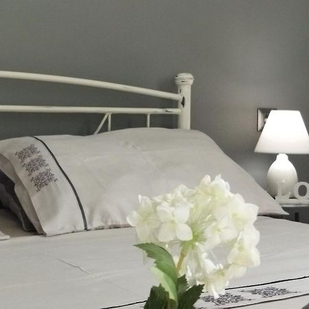 Grey Sense Luxury Apartment Heraklion  Bagian luar foto