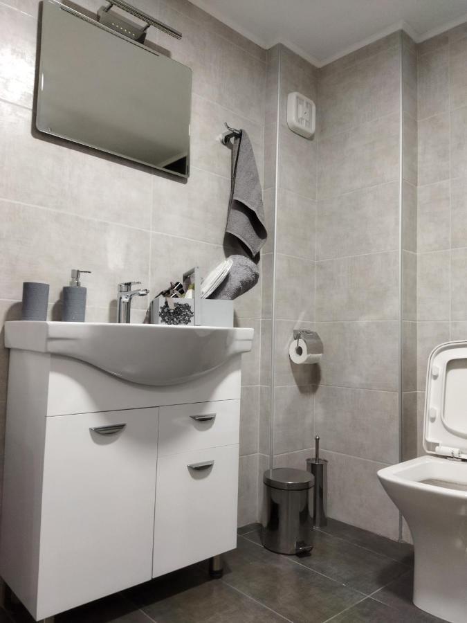 Grey Sense Luxury Apartment Heraklion  Bagian luar foto